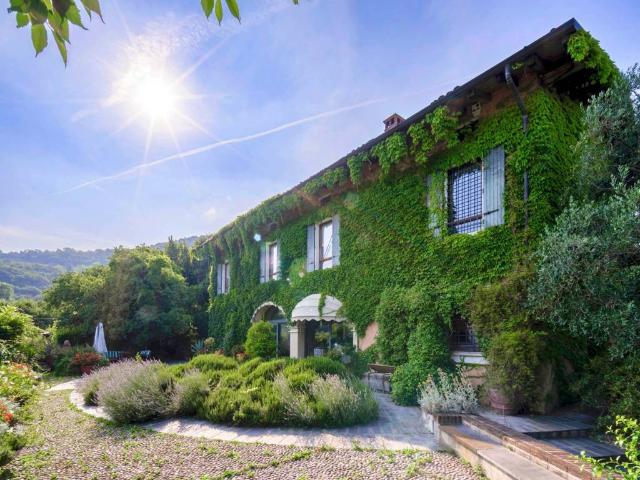 Villa in vendita a Collebeato BS