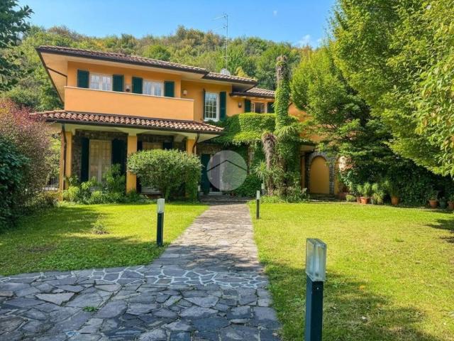 Villa in vendita a Collebeato BS