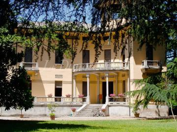 Villa in vendita a Collecchio PR