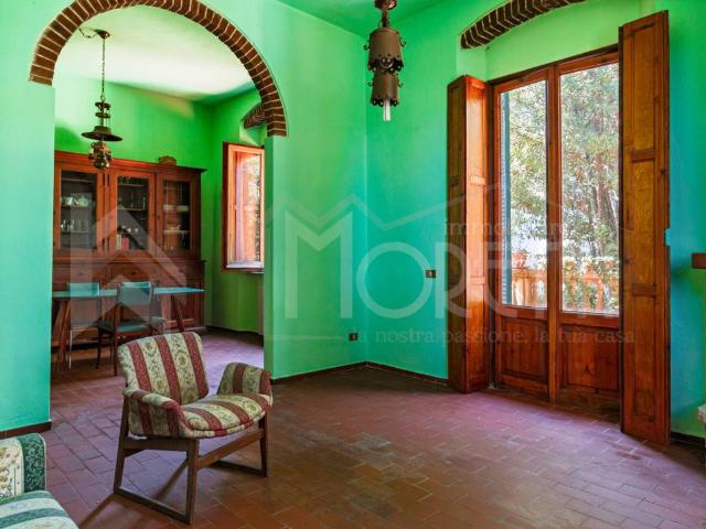 Villa in vendita a Collesalvetti LI