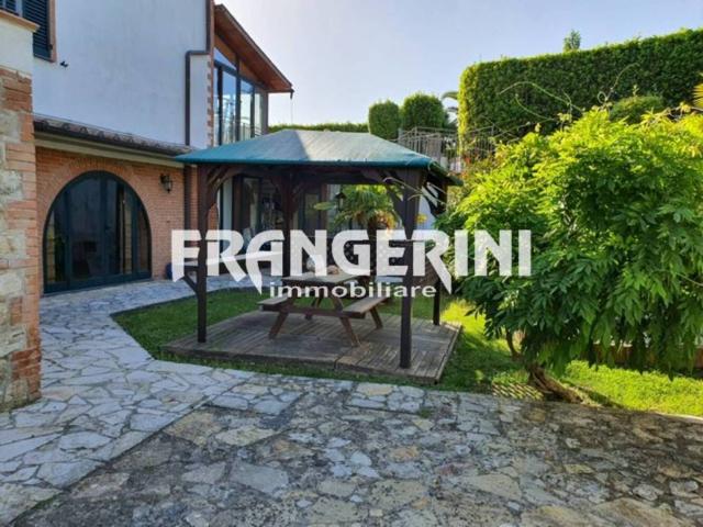 Villa in vendita a Collesalvetti LI