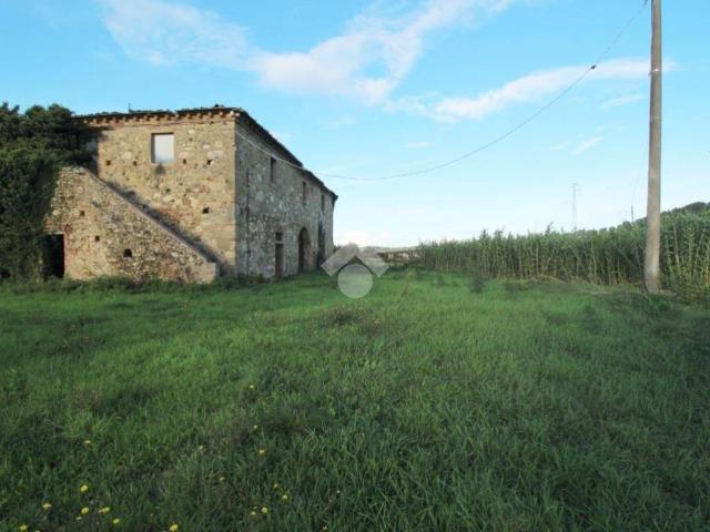 Casa indipendente in vendita a Collesalvetti LI