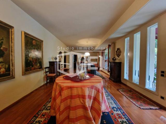 Villa in vendita a Collesalvetti LI
