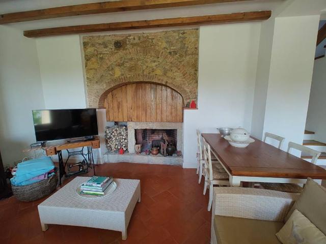 Villa in vendita a Collesalvetti LI