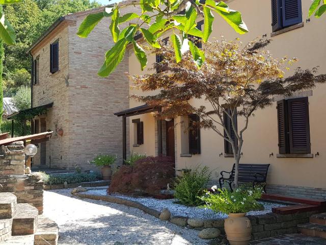 Villa in vendita a Colli al Metauro