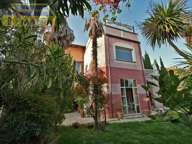 Villa in vendita a Colli del Tronto