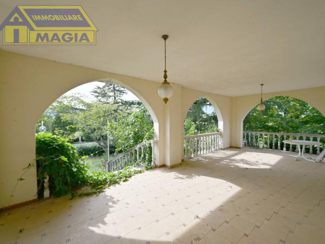 Villa in vendita a Colli del Tronto, Villa San Giusepe