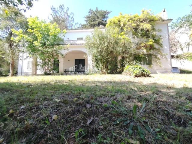 Villa in vendita a Colli del Tronto AP
