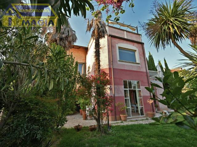 Villa in vendita a Colli del Tronto AP