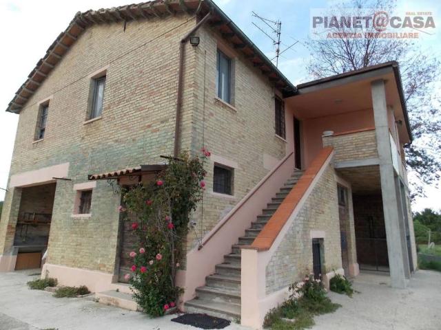 Villa in vendita a Colli del Tronto AP