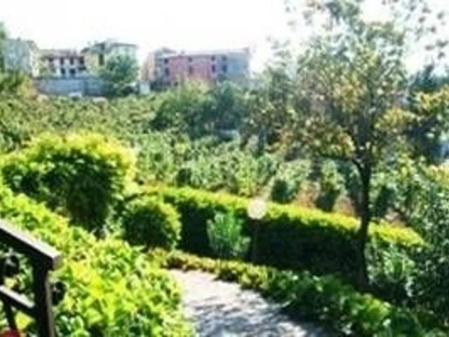 Villa in vendita a Colli Verdi PV