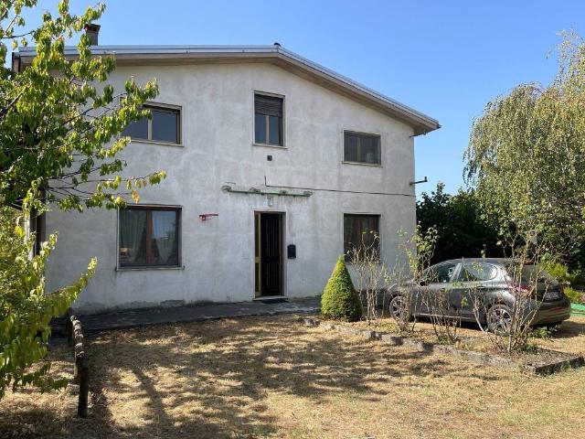 Villa in vendita a Colli Verdi PV