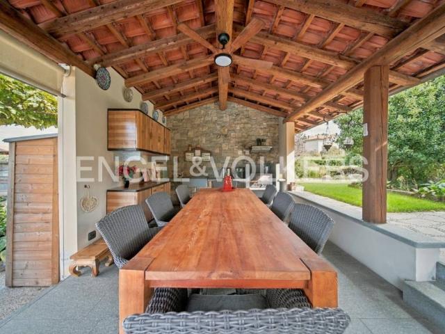 Villa in vendita a Colverde CO