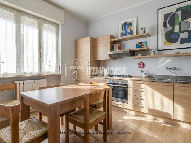 Villa in vendita a Comabbio VA