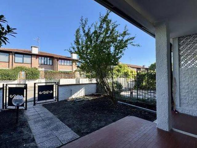 Villa in vendita a Comacchio FE