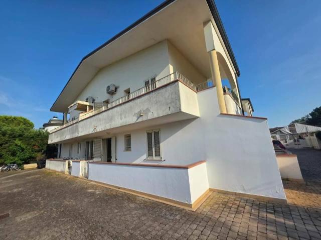 Villa in vendita a Comacchio FE