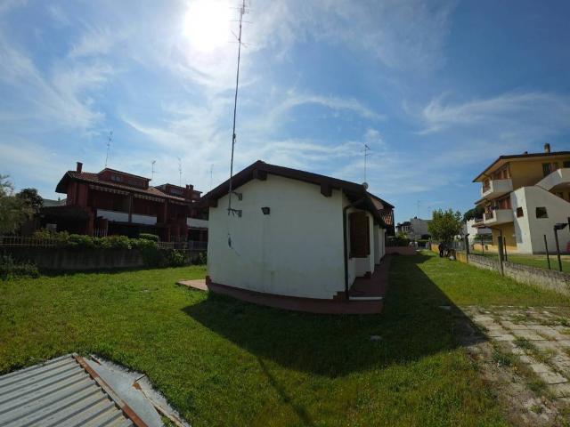 Villa in vendita a Comacchio FE