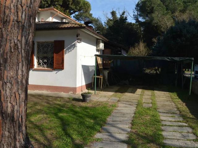 Villa in vendita a Comacchio FE