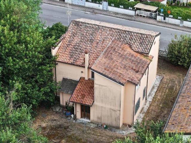 Villa in vendita a Comacchio FE