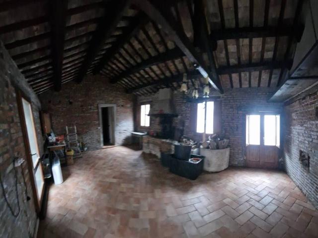 Villa in vendita a Comacchio FE