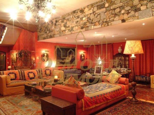 Villa in vendita a Comerio VA