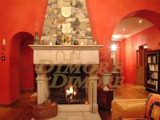 Villa in vendita a Comerio VA