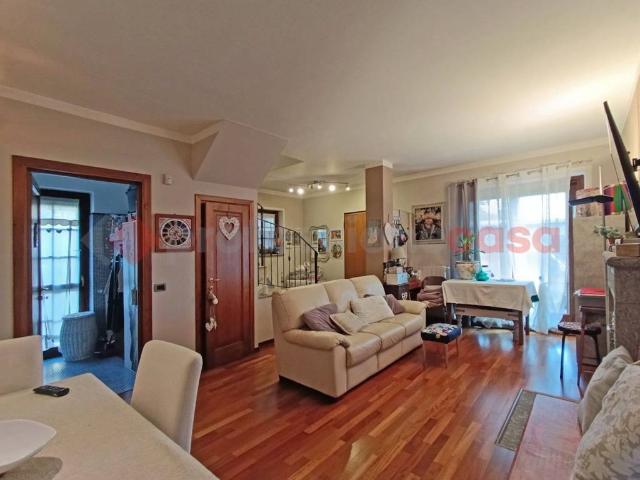Villa in vendita a Comignago NO