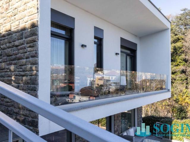 Villa in vendita a Como