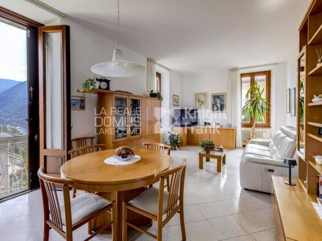 Villa in vendita a Como CO