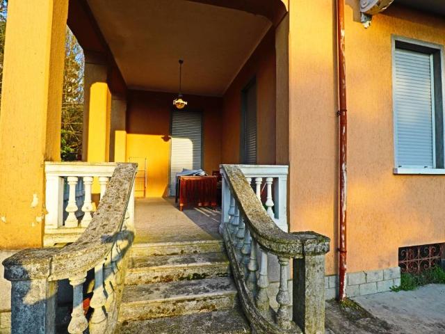 Villa in vendita a Como CO