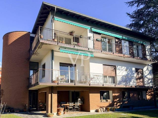 Villa in vendita a Como CO