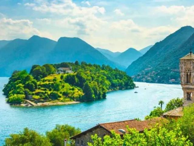 Villa in vendita a Como CO