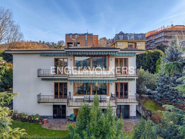 Villa in vendita a Como CO
