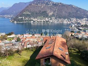 Villa in vendita a Como CO