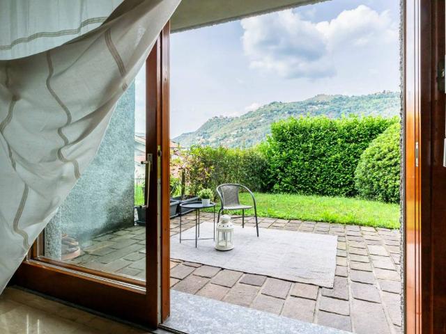 Villa in vendita a Como CO
