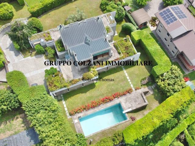 Villa in vendita a Como CO