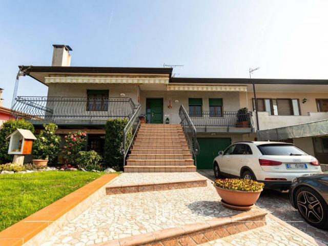Villa in vendita a Concordia Sagittaria VE