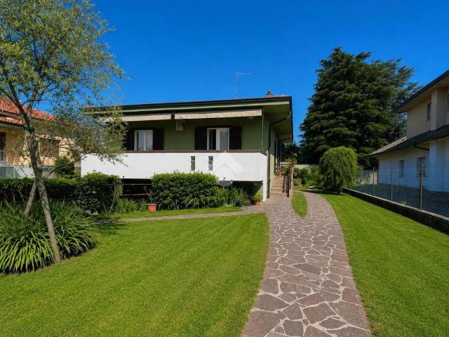 Villa in vendita a Concorezzo MB