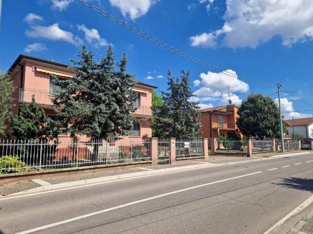 Villa in vendita a Concamarise VR