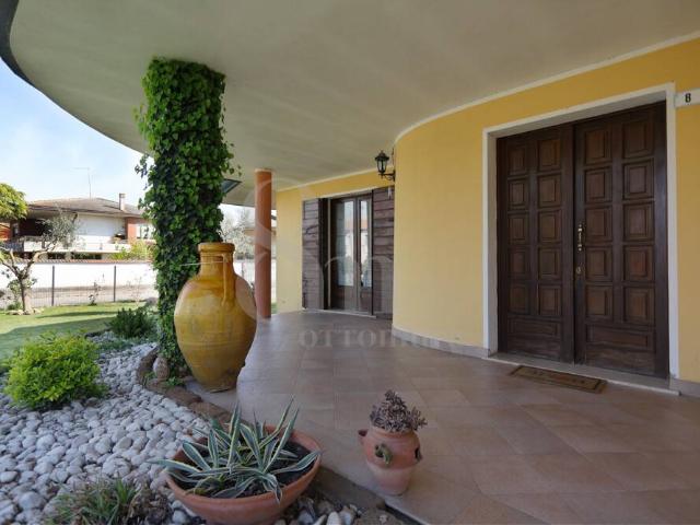Villa in vendita a Cona VE