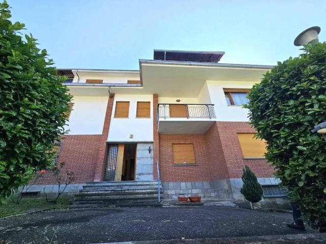 Villa in vendita a Condove TO