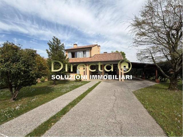 Villa in vendita a Conegliano TV