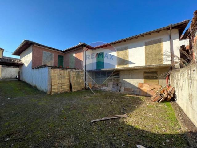 Villa in vendita a Confienza PV