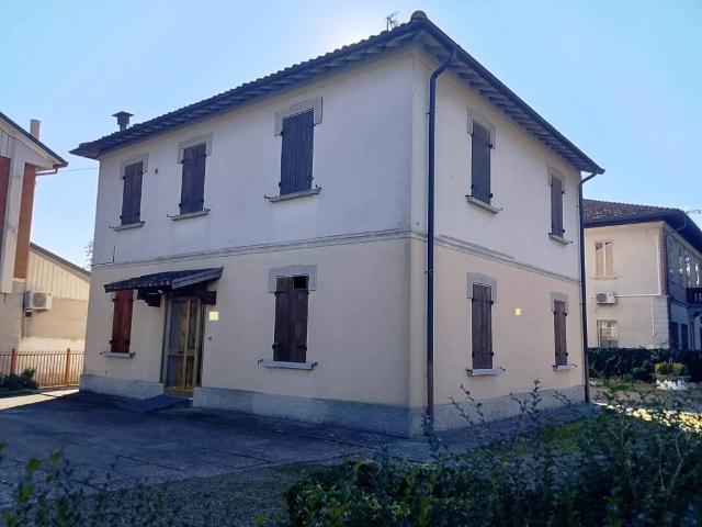 Villa in vendita a Conselice RA