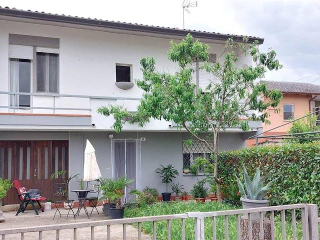 Villa in vendita a Conselice RA