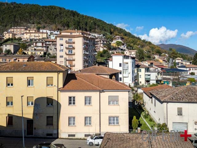 Villa in vendita a Contigliano RI