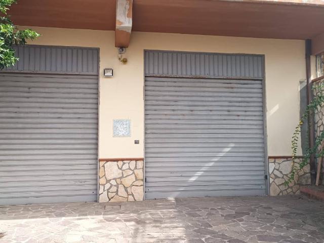 Villa in vendita a Contrada
