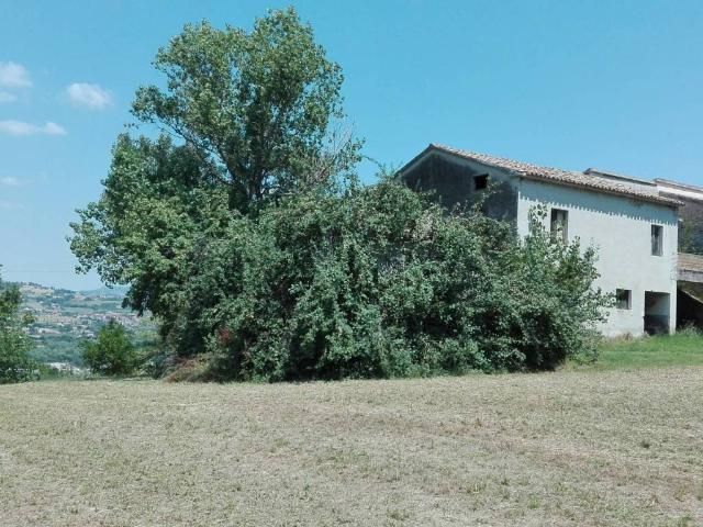 Villa in vendita a Controguerra TE