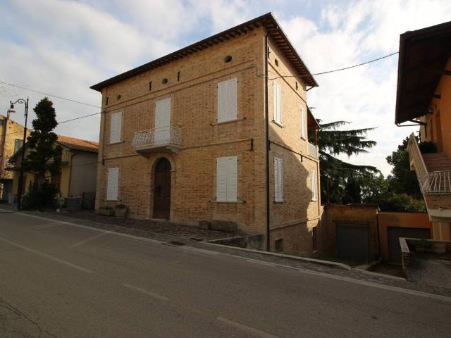Villa in vendita a Controguerra TE