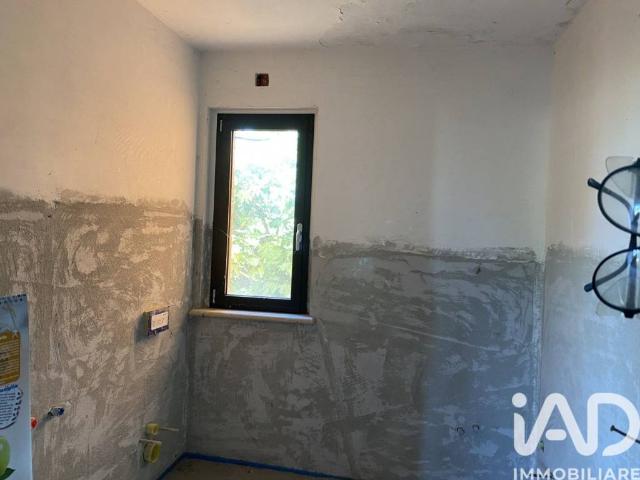 Villa in vendita a Controguerra TE